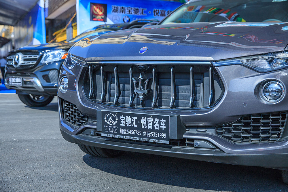 【車展第一天】遇到那個TA，放棄蘋果8......