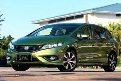 新概念轎車(chē)JADE（杰德）給您講訴倒車(chē)那點(diǎn)事兒！